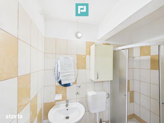 Spațiu comercial de închiriat – 18mp Decebal