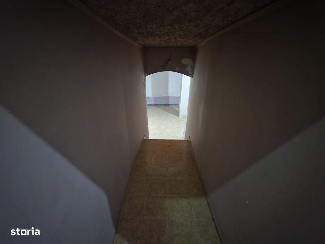 Spațiu comercial in centru str Principala – Răzvad