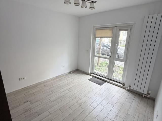 Spațiu birouri/ Apartament 2 camere de închiriat în spate la tribunal