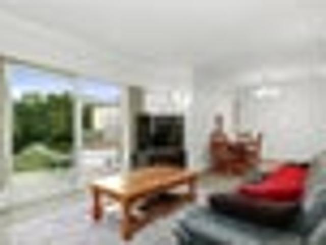 Space, Views, and Versatility on the Lower Slopes!