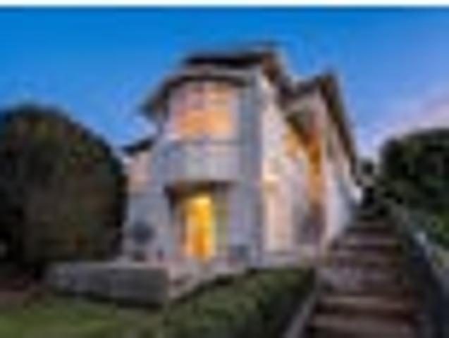 Motivated Vendors – Priced to Sell!