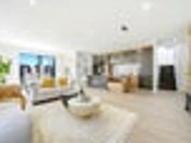 Space, Comfort & Modern Family Living