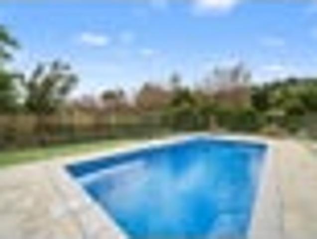 Space, Pool & Privacy