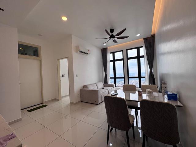 Space Residency 2 Bed Condo KSL City Mall High Floor Fully Furnished