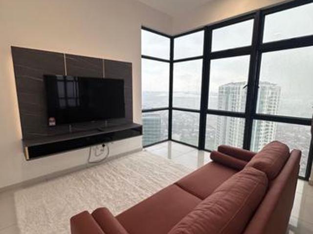 Space residency ciq coner lot for rent fully furniture