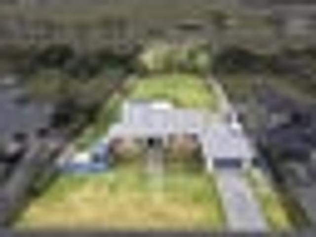VACANT & MUST SELL MAKE YOUR MOVE TODAY!
