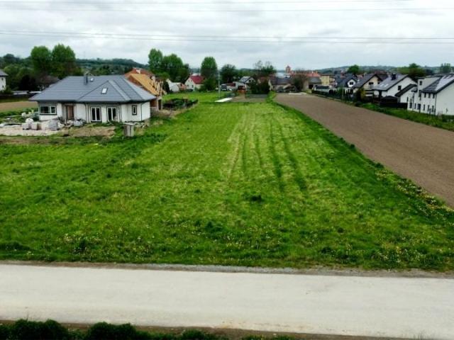 Spacerowa 1 900 m², Zielonki