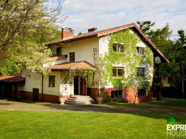 Spacerowa 380 m², Żywiec