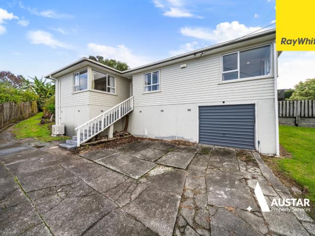 Spacious 4 Bed, 1 Bath Home in Glen Eden!