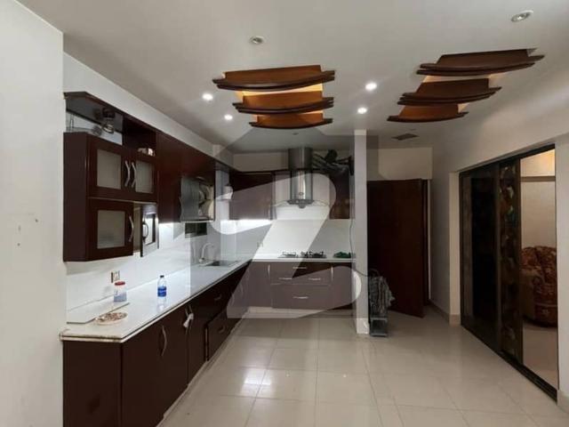 Spacious 4 Bed Dd Available Portion For Rent In Heart Of Karachi Bahadurabad Residential