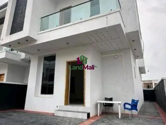 Spacious 4 Bedroom Detached Duplex With BQ at Ajah, Lekki