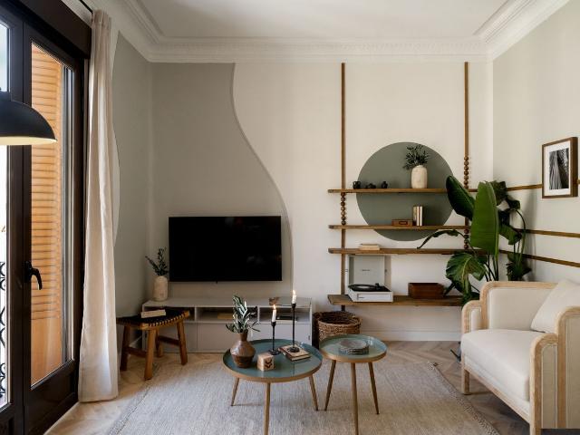 Spacious 4 Bedroom Designer Apartment on Blasco de Garay Street, Madrid Amsterdam Apartments for Rent