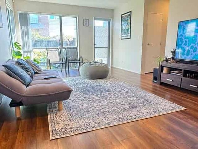 Spacious 4 Bedroom Family Home for Rent in Albany!