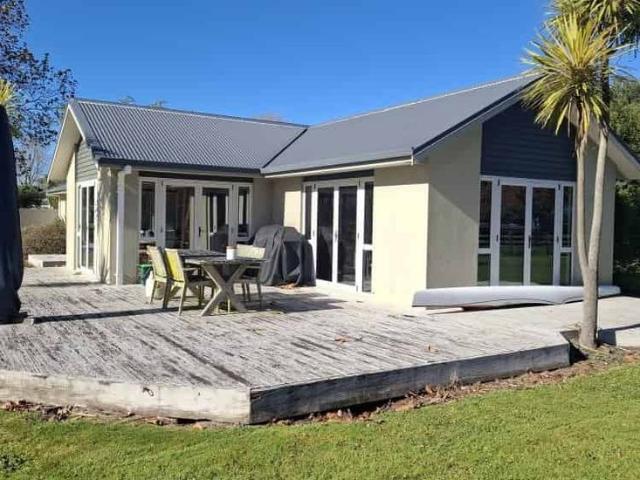 Spacious 4+ Bedroom Family Home for Rent in Tamahere, Hamilton – $850/week