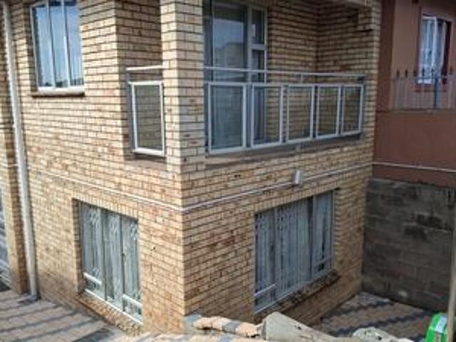 spacious 4 bedroom family home with.