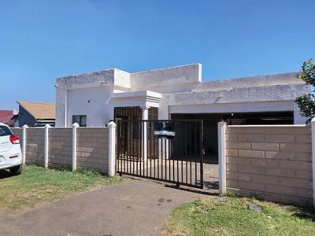 spacious 4 bedroom house on the mark.