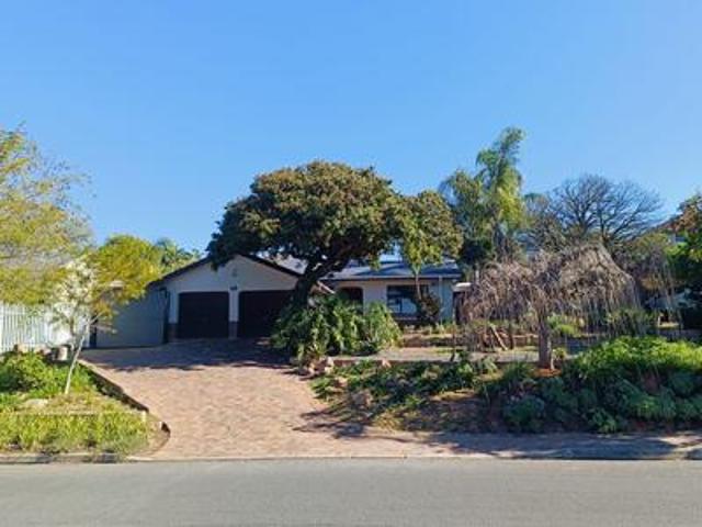 spacious 4 bedroom home with multipu.