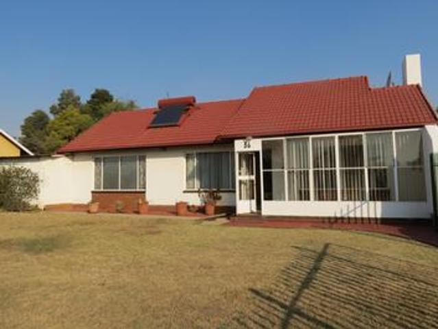 spacious 4 bedroom home with bachelo.