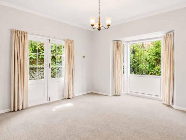 Spacious 4 Bedroom Home with Double Garage in Prime Khandallah Location
