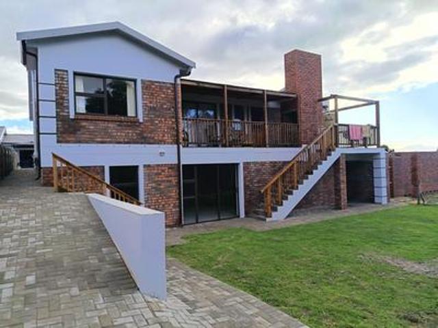 spacious 4 bedroom home with farm views