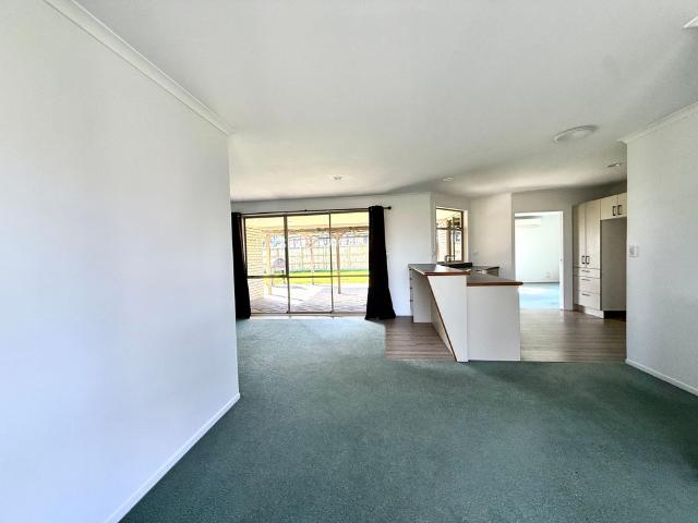Spacious 4 Bedroom Home in Thornton!