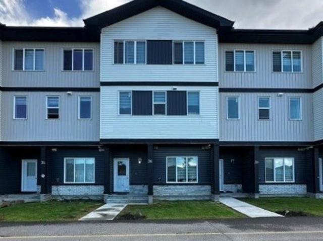 Spacious 4 Bedroom Townhome in Cornerstone