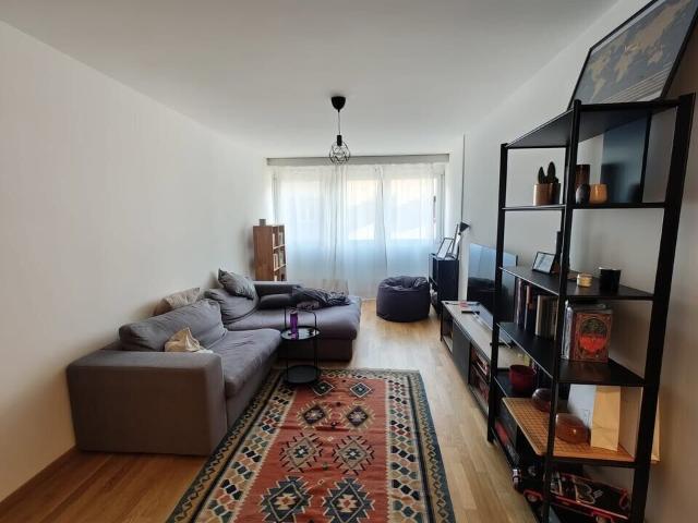 Spacious 4 room apartment – 80 m² – Les Acacias