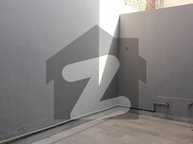 Spacious 5 Marla House Available For Rent In Saeed Colony New Garden Block