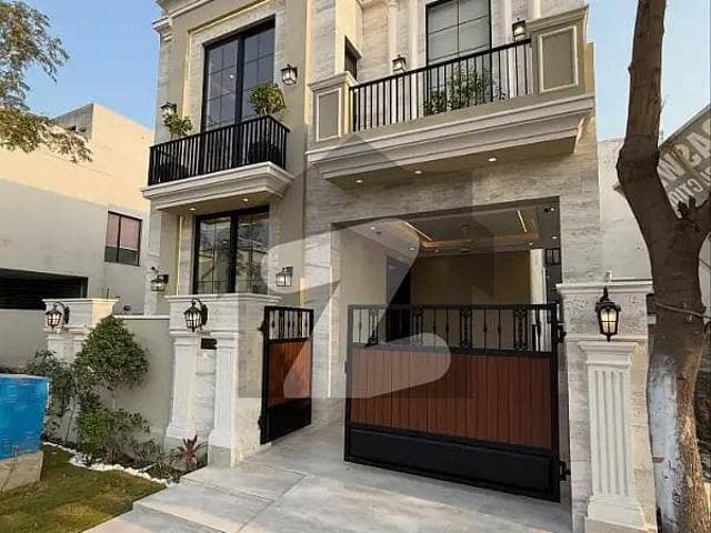 Spacious 5 Marla House for Rent 4 Bedrooms Non Furnished
