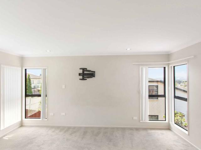 Spacious 5 bedroom home!