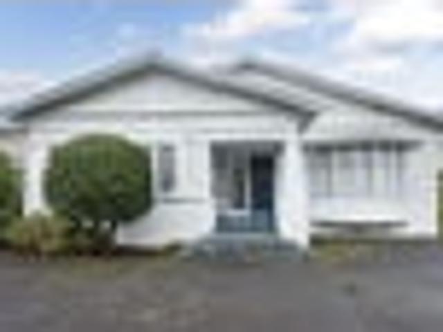 Spacious 5bed 1920s Bungalow 265sqm Beauty! SALE!