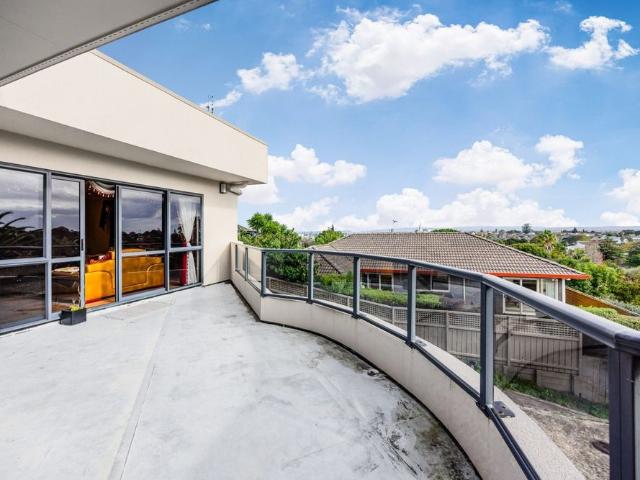 Spacious 5BR Holiday Home Near Manukau