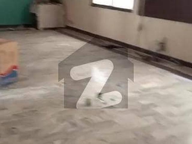 Spacious 600 Square Yards House Available For rent In Gulshan e Iqbal Block 7
