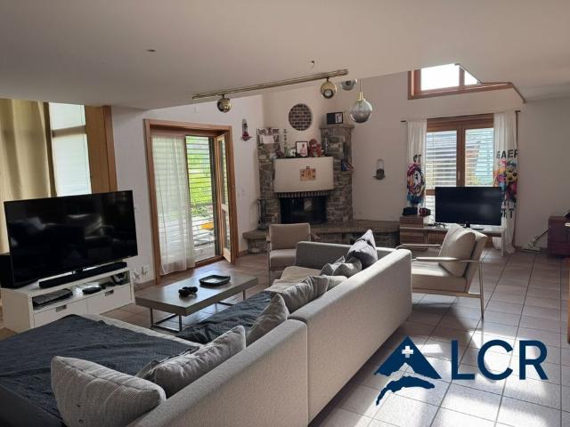 Spacious 6.5 room family house with garden Treyvaux Pratzey