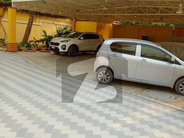 Spacious 700 yard bungalow available for rent shaheed millat road