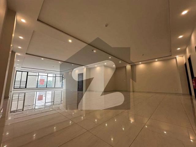 Spacious 8 Marla 3rd Floor Commercial Plaza Available For Rent In DHA Phase 8 Broadway