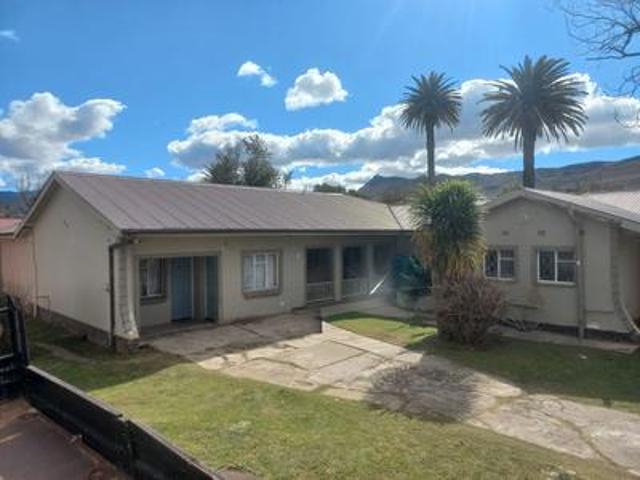 spacious 9 bedroom property for sale.