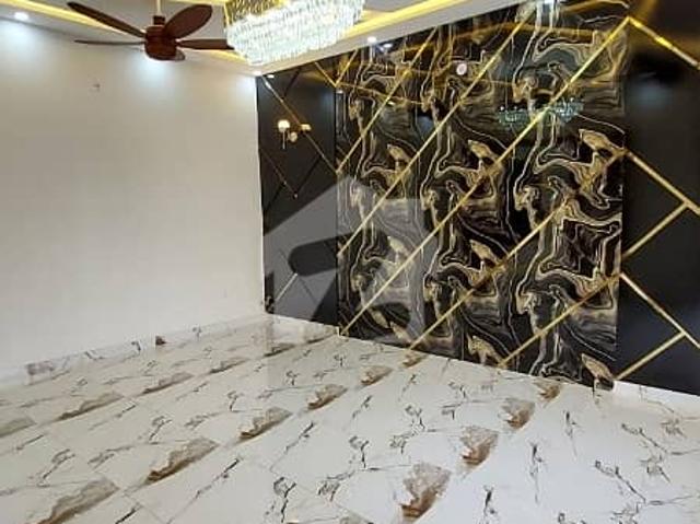 Spacious 10 Marla House Available For sale In Top City 1 Block A