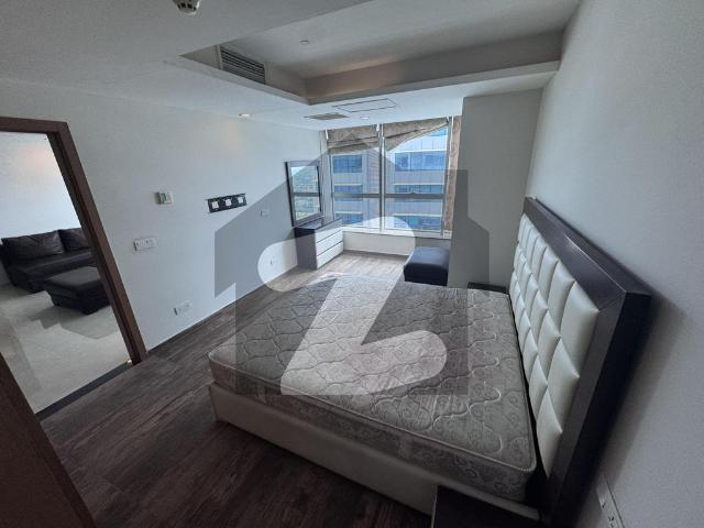Spacious 1 Bed Room With Study Room With 2 Bathrooms, Furnished Apartment The Centaurus