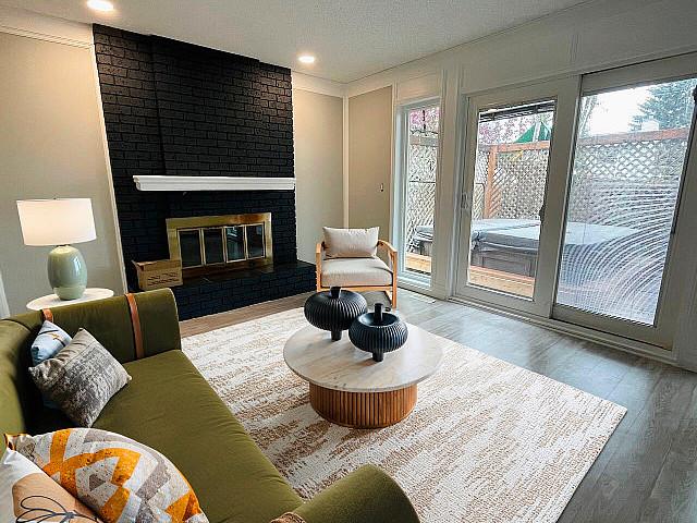 Spacious 1 Bedroom Basement Suite With Lake Access
