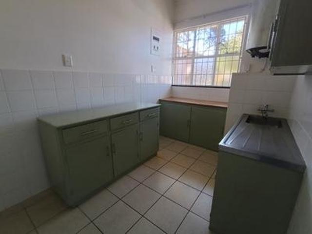spacious 1 bedroom ground floor flat.