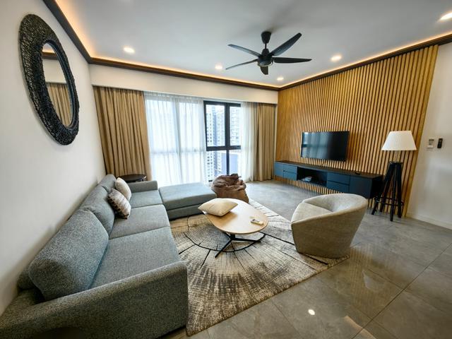 Spacious 1 bedroom with bathtub Ooaks Suites mont kiara 163
