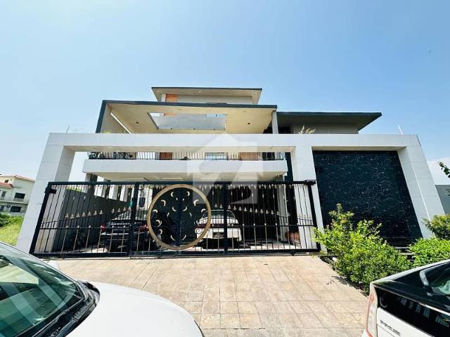 Spacious 1 Kanal House Available For Sale In F 10