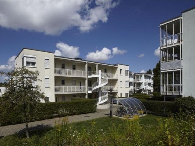 Spacious 1.5 room apartment with garden seating area