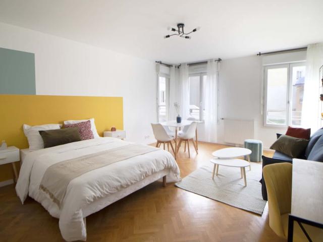 Spacious 23 m² master bedroom