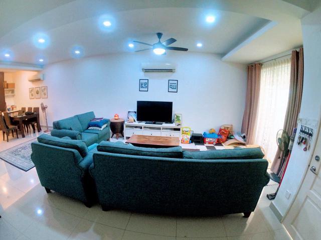 Spacious 25storey Terrace House Seri Wirani 8 Bangi