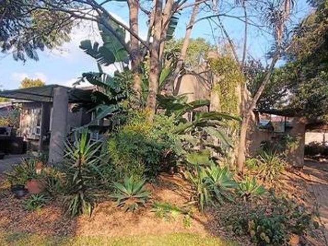 spacious 2 and a half bedroom home w.