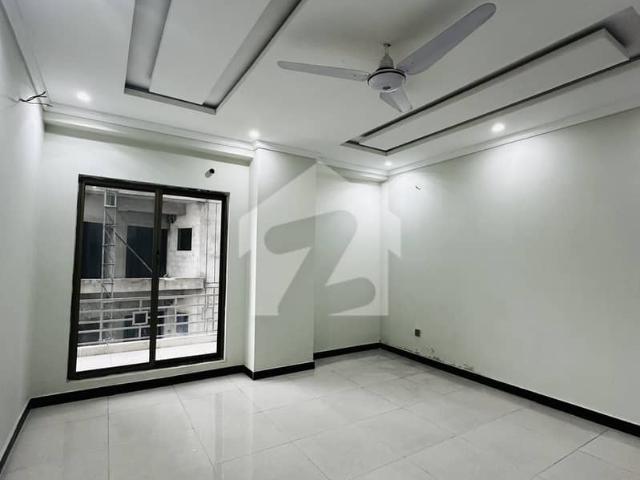 Spacious 2 Bed Apartment With Margallah viewFlat For Rent
