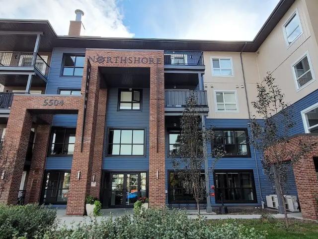 Top floor 2 bedroom condo available immediately!