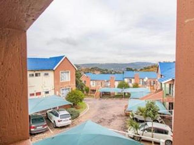 spacious 2 bedroom apartment on the.